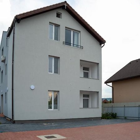 Solomon Apartments Ap 2 Sîngeorgiu de Mureş Eksteriør bilde