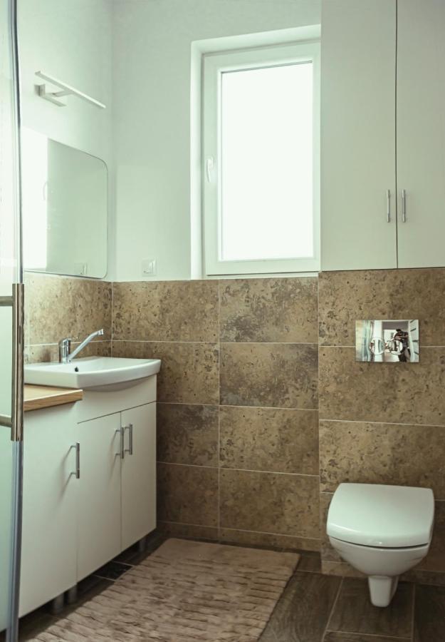 Solomon Apartments Ap 2 Sîngeorgiu de Mureş Eksteriør bilde